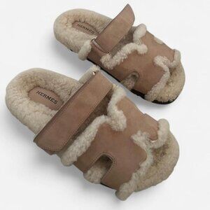 Hermes Chypre Sherling slides